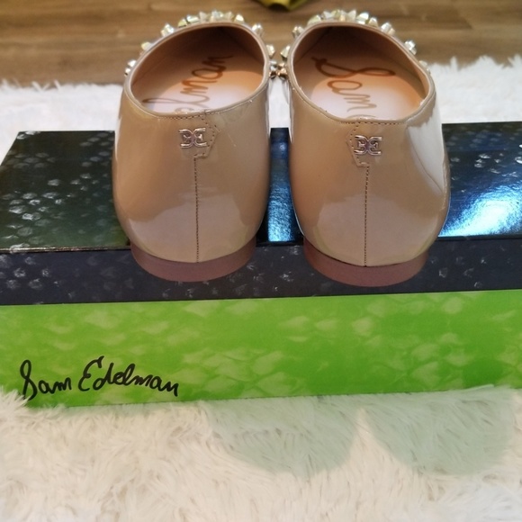 Sam Edelman Stud Flats - Picture 4 of 8